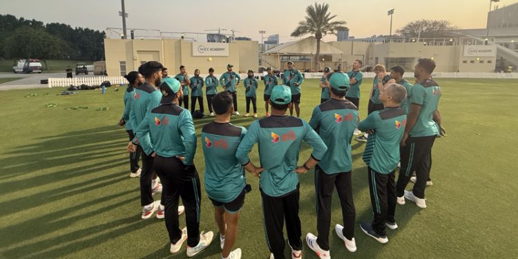 আজ মাঠে বাংলাদেশ-ভারতের হাইভোল্টেজ লড়াই