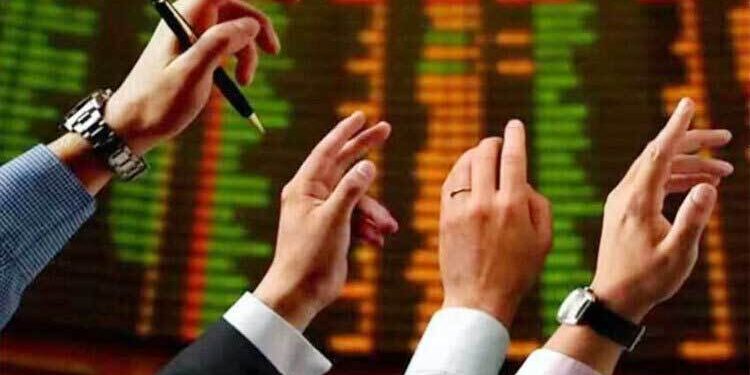 মাত্রারিক্ত বিক্রির চাপে শেয়ারবাজার পতনে