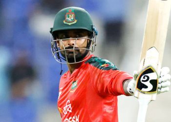 আজ খেলবেন কি লিটন? যা জানালেন জাকের