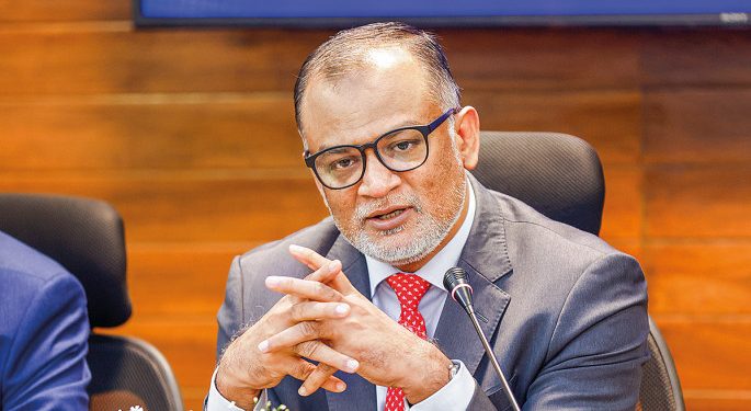 বাংলাদেশের ওপর শুল্ক আরও কমাবে যুক্তরাষ্ট্র: বাণিজ্য উপদেষ্টা