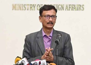 ভারতের সঙ্গে ১০টি চুক্তি বাতিল প্রসঙ্গে নীরব পররাষ্ট্র উপদেষ্টা