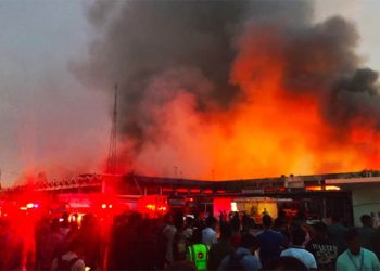 শাহজালাল অগ্নিকাণ্ডে হার্ডওয়্যার খাতে প্রায় ৩৫ কোটি টাকার ক্ষয়ক্ষতি