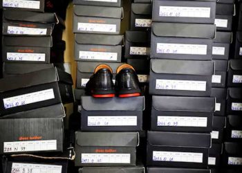 ভিয়েতনামের জুতা রফতানি কমেছে ২৭% যুক্তরাষ্ট্রে