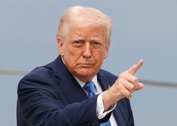 হামাসকে রোববার পর্যন্ত সময় দিলেন ট্রাম্প গাজা পরিকল্পনা মেনে নিতে