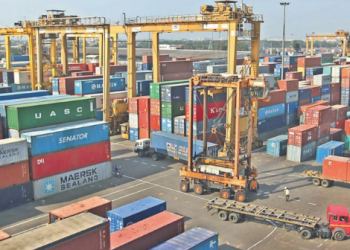 রপ্তানি আয় বেড়েছে চলতি অর্থবছরের প্রথম প্রান্তিকে