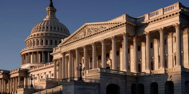 মার্কিন সিনেটে বাজেট বিল পাসে ব্যর্থতা, টানা পাঁচ দিন অচল ফেডারেল সরকার