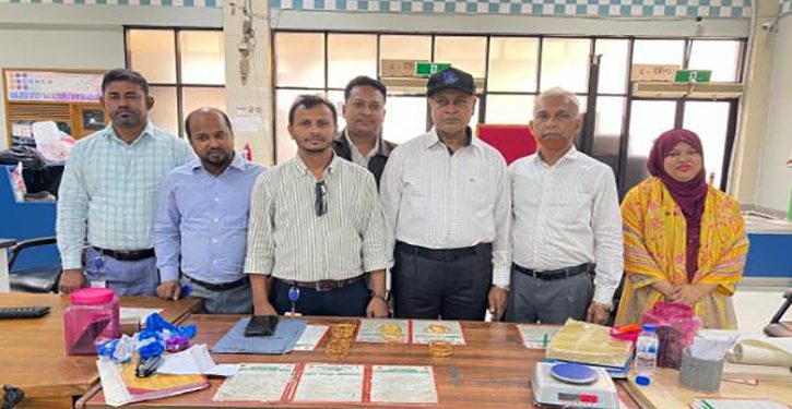 শাহ আমানত বিমানবন্দরে আটক পৌনে এক কেজি স্বর্ণ