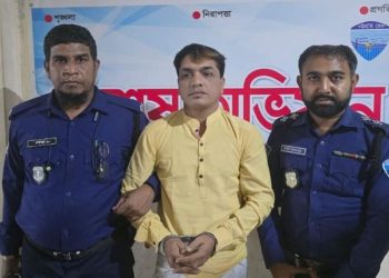 হাটহাজারীতে যুবলীগ ক্যাডার হানিফ গ্রেফতার