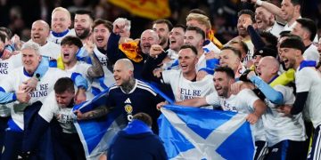 বিশ্বকাপের মঞ্চে ২৭ বছর পর স্কটল্যান্ড
