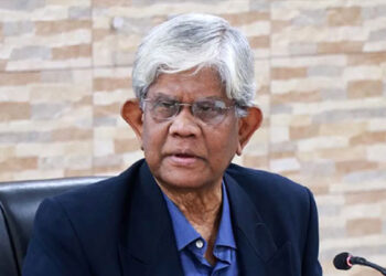 রাজনৈতিক সরকার প্রয়োজন জিনিসপত্রের দাম নিয়ন্ত্রণে: অর্থ উপদেষ্টা