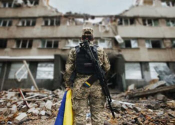 রাশিয়ায় দূত পাঠাচ্ছেন ইউক্রেন পরিকল্পনা চূড়ান্ত করতে দূত পাঠাচ্ছেন ট্রাম্প