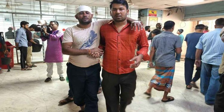 ভূমিকম্পে নিহত বেড়ে ৬, আহত হয়েছেন শতাধিক