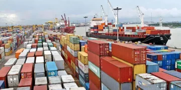 চট্টগ্রাম বন্দরে বার্থ-শিপ অপারেটর নিয়োগ স্থগিত ৩ মাসের জন্য