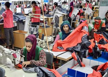 যুক্তরাষ্ট্রে কমেছে বাংলাদেশের পোশাক রপ্তানি