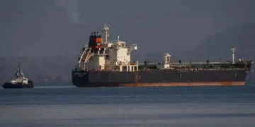 গাজায় জ্বালানি সরবরাহে ২৫ দেশের ভূমিকার অভিযোগ উত্থাপিত