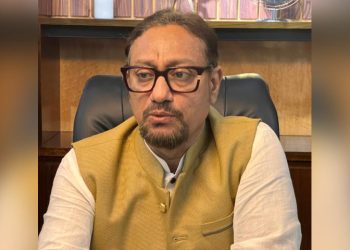 লন্ডন যাচ্ছেন মেয়র শাহাদাত আজ