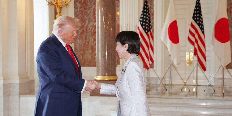 জাপানের প্রতি ট্রাম্পের আহ্বান চীনের সঙ্গে বিবাদে না জড়াতে