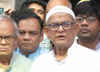 অত্যন্ত সংকটময় খালেদা জিয়ার শারীরিক অবস্থা : মির্জা ফখরুল