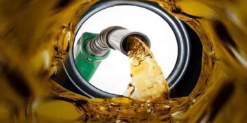 লিটারে ২ টাকা বাড়ল জ্বালানি তেলের দাম