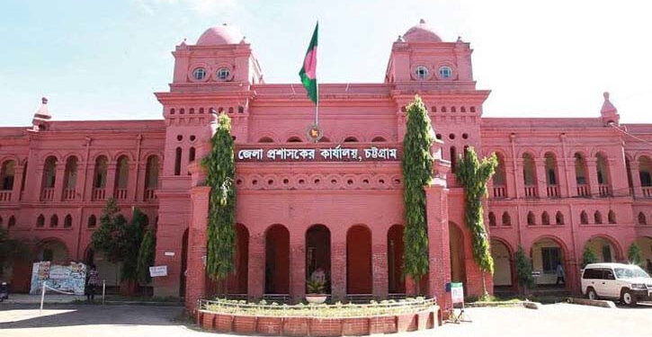 ৪২ ম্যাজিস্ট্রেট চট্টগ্রামে নির্বাচনী আচরণবিধি নিশ্চিতে মাঠে