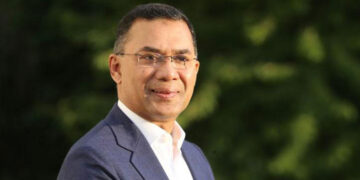 বিদায় ঘিরে লন্ডন এয়ারপোর্টে না যাওয়ার অনুরোধ জানালেন তারেক রহমান