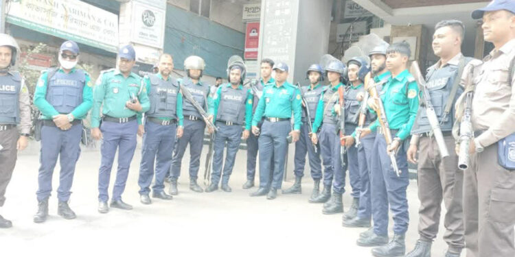 চট্টগ্রামে বিক্ষোভ হাদির মৃত্যুতে, বিচার দাবি