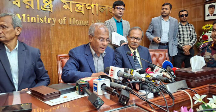 হাদি হত্যাকাণ্ডে জড়িতদের ছাড় দেওয়া হবে না: স্বরাষ্ট্র উপদেষ্টা