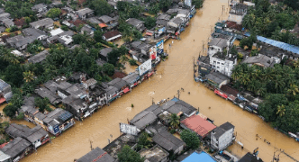 এক সপ্তাহেই এশিয়াতে হাজার মানুষের প্রাণ নিলো বন্যা