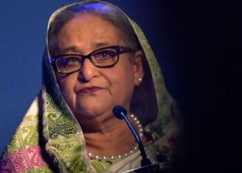 পালিয়ে যাওয়ার ১৬ মাস পর শেখ হাসিনার ওপর আবারও দেশত্যাগে নিষেধাজ্ঞা