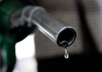 এক বছরেও সচল হয়নি ৮ হাজার কোটি টাকার পাইপলাইন