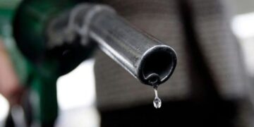 এক বছরেও সচল হয়নি ৮ হাজার কোটি টাকার পাইপলাইন