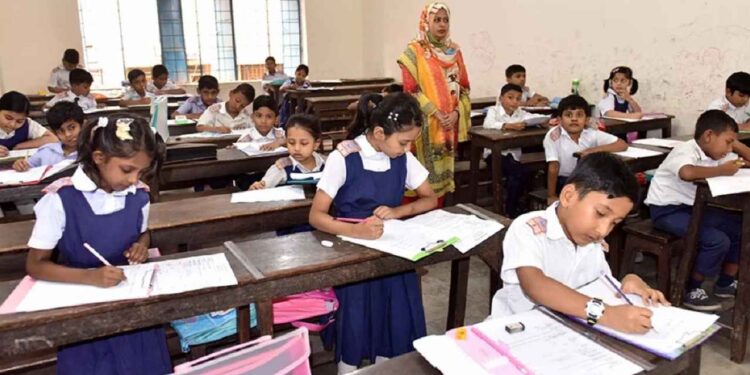 স্কুলে ভর্তির নিয়মে পরিবর্তন, বয়সের বাধা আরও শিথিল