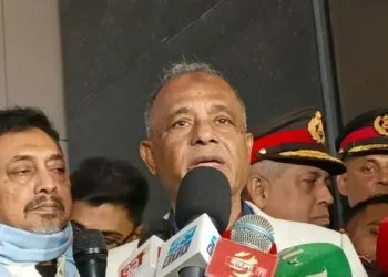 অবৈধ অস্ত্র ঢুকছে নির্বাচনকে টার্গেট করে: স্বরাষ্ট্র উপদেষ্টা