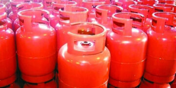 ১২ কেজি সিলিন্ডার গ্যাসের দাম বাড়লো ৫৩ টাকা