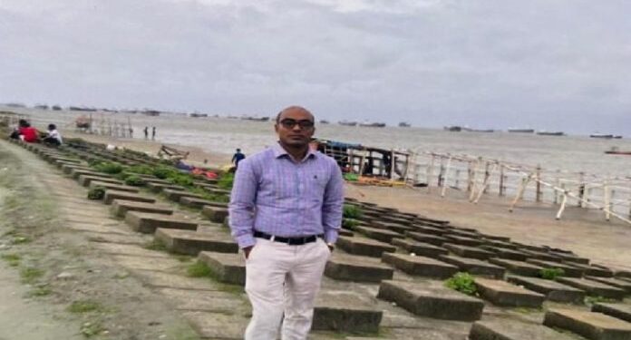 ১২ বছরে শতকোটির মালিক কাস্টমস কর্মকর্তা আলতাফ