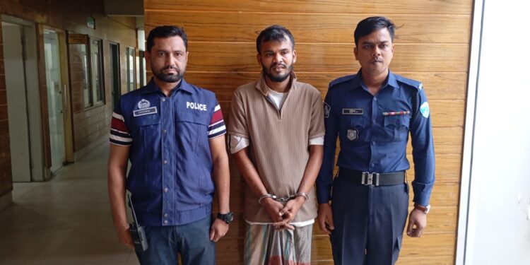 আনোয়ারায় নির্মাণাধীন স্লুইস গেইটে চাঁদা চাওয়া সেই সন্ত্রাসী ট্যাটু সোহেল পুলিশের জালে