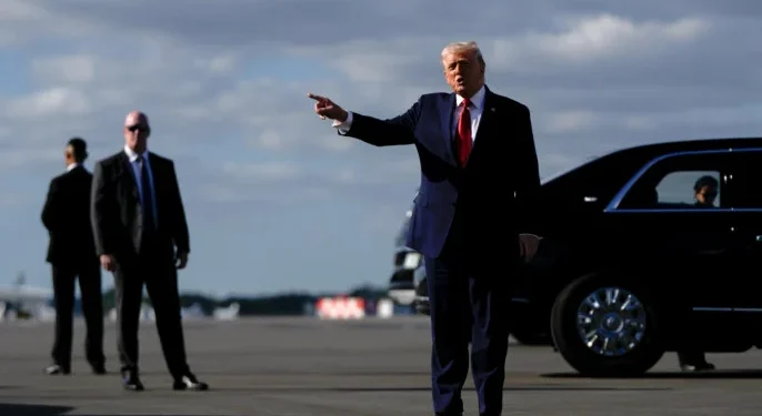 গ্রিনল্যান্ড দখলে বাধা দেওয়ায় ইউরোপের আট দেশে ট্রাম্পের ১০ শতাংশ শুল্ক