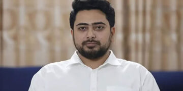 এনসিপি আহ্বায়ক নাহিদ ইসলামের নির্বাচনি কার্যালয়ের পাশে গুলিবর্ষণ