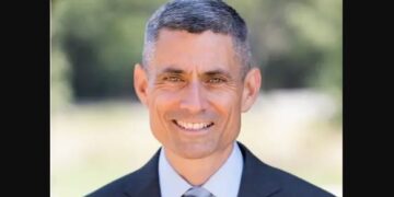 ঢাকায় আসছেন নির্বাচনের পর ট্রাম্প প্রশাসনের পল কাপুর