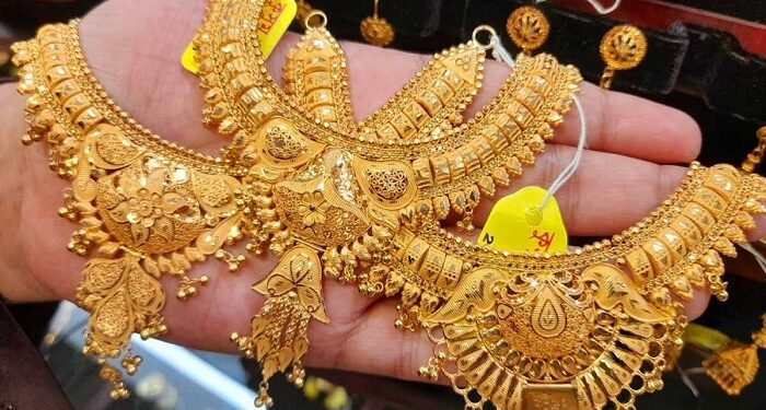 দেশে ফের বাড়লো সোনার দাম