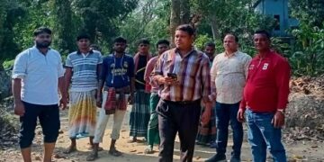 চট্টগ্রামের বোয়ালখালীর হারগেজী খাল বিলীন হওয়া সড়কে নির্মান কাজ শুরু