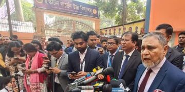 গণতন্ত্রের ট্রেনে উঠে গেছে বাংলাদেশ: সিইসি