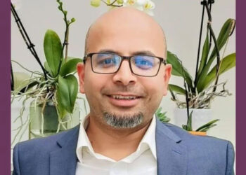 দেশ ছাড়লেন প্রধান উপদেষ্টার বিশেষ সহকারী