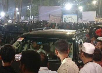 জামায়াত আমিরকে উদ্দেশ্য করে শহীদ মিনারে ‘একাত্তরের দালাল’ স্লোগান