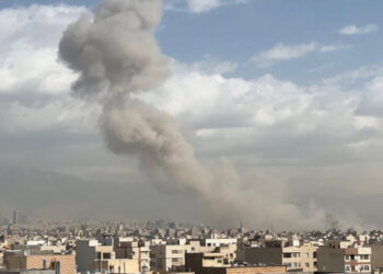 ইরানে হামলা শুরু করেছে ইসরায়েল