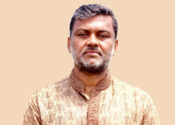 ধানের শীষের প্রার্থীকে শুভেচ্ছা জানালেন হার স্বীকার করে শিশির মনির