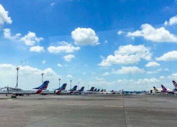 বাংলাদেশ থেকে মধ্যপ্রাচ্যের সব ফ্লাইট স্থগিত