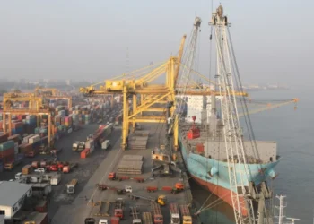 এনসিটি ইস্যুতে চট্টগ্রাম বন্দরের আরও ১২ কর্মকর্তা বদলি