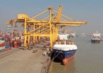 চট্টগ্রাম বন্দরে ফের অনির্দিষ্টকালের জন্য ধর্মঘট