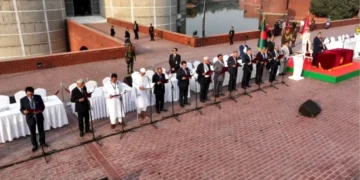 মন্ত্রীদের কে কোন দপ্তর পেয়েছেন